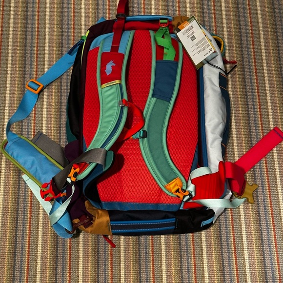 Allpa Del Dia 42L Travel Pack - Picture 2 of 5